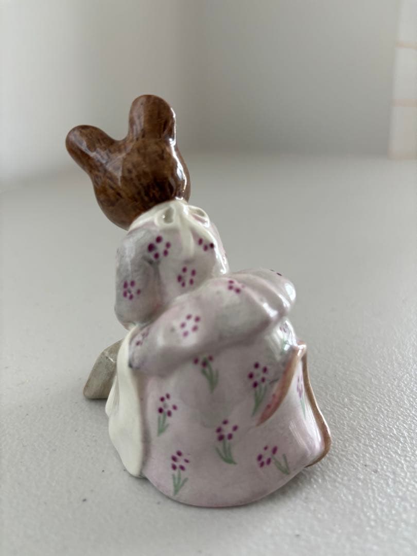 稀少品、Beswick社　ピーターラビットのフィグリン　4体まとめて！