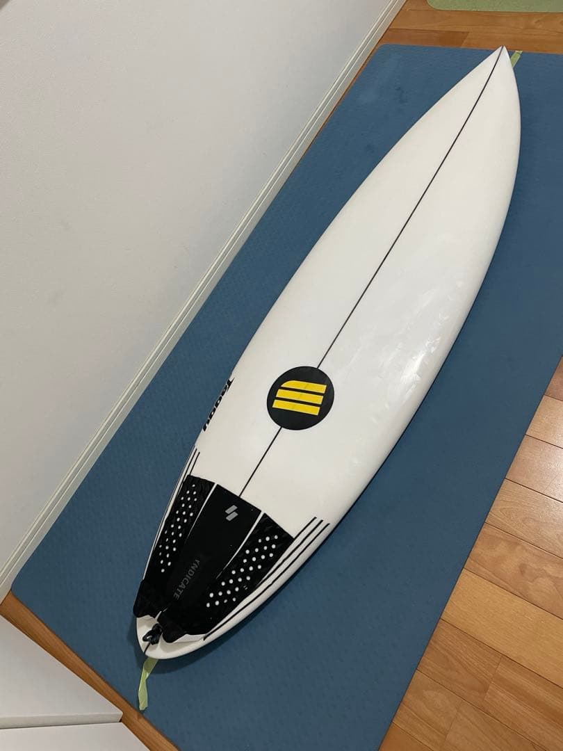 ユッケ　EMERY エメリーサーフボード ハズショーターモデル　5'8