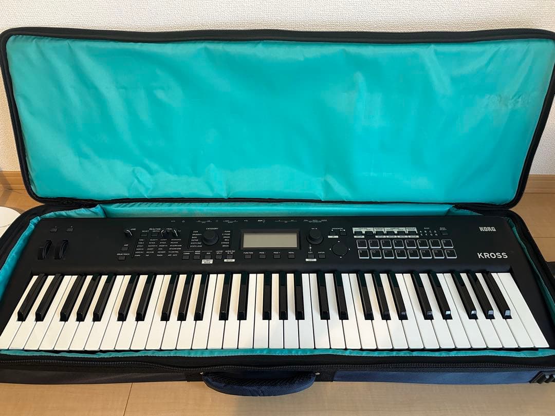 KORG KROSS2-61 BK キーボード/ケース/AC/スタンド/ペダル