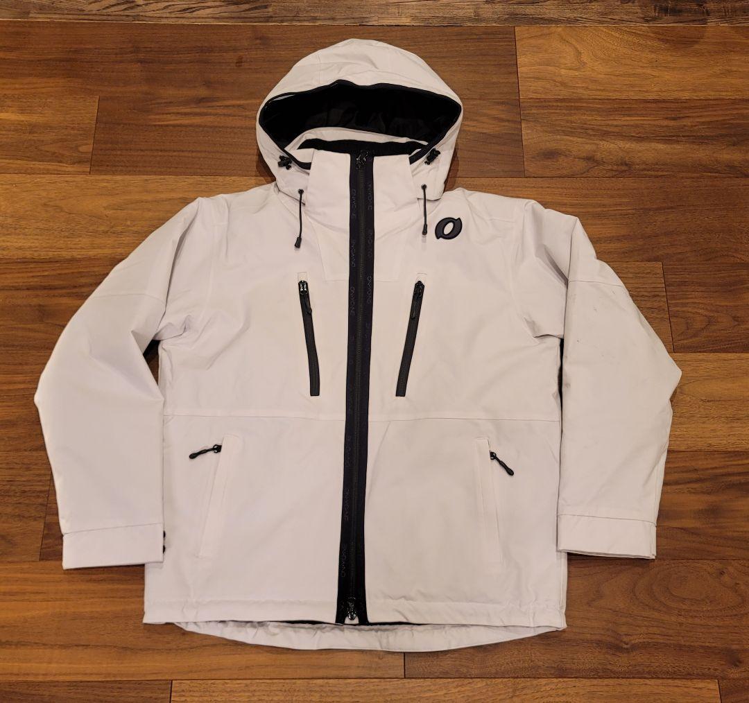 【使用3回】ONYONE スキーウェア ジャケットM、パンツL