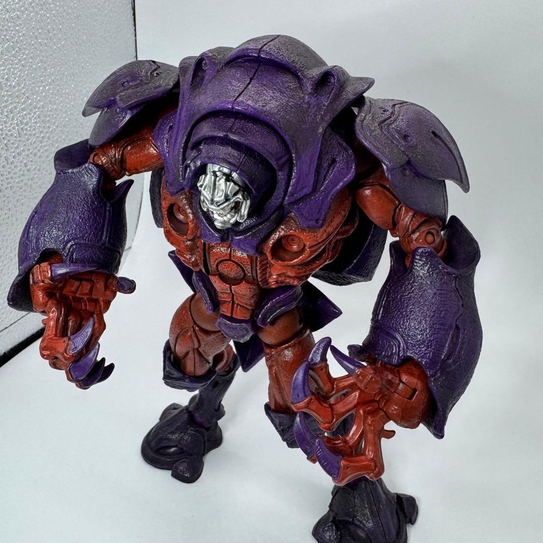 ToyBiz トイビズ マーベルレジェンド オンスロート ビルドフィギュア