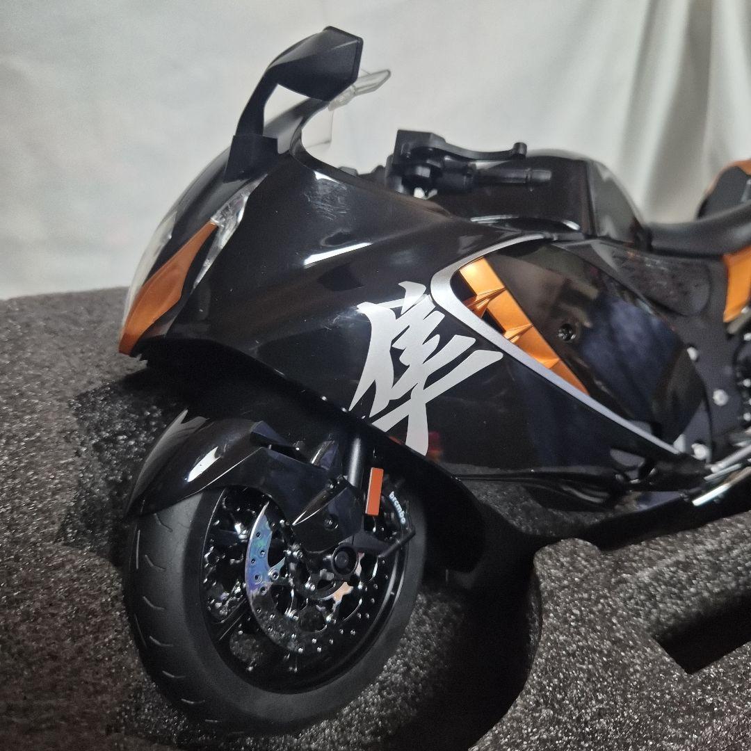 SUZUKI 隼 GSX1300R 33cm　ダイキャストモデル　ブラック