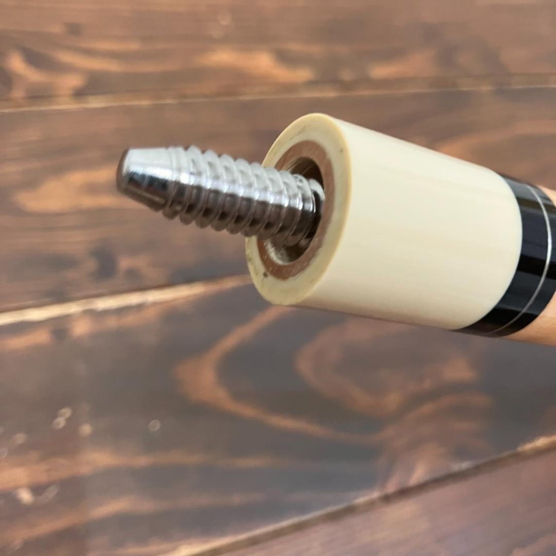 MEZZ　メッズ　キュー　ビリヤード