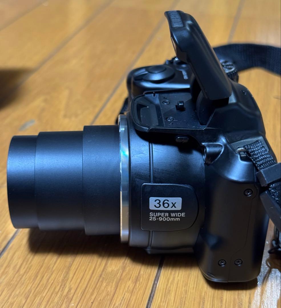 Fujifilm FinePix S8600コンパクトデジタルカメラ