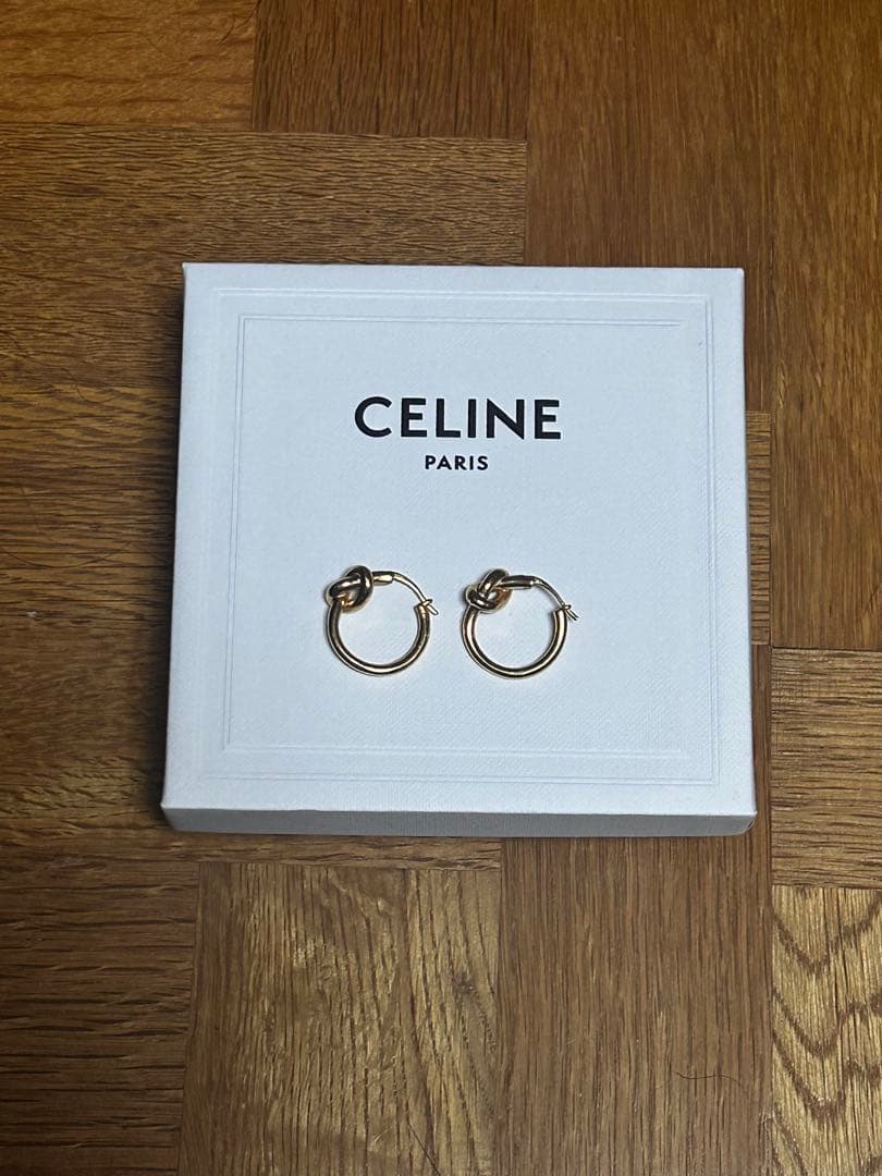 CELINE ノットスモールフープ ピアス(両耳用)