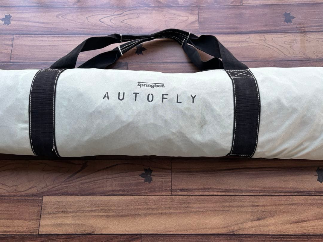 サイドウォーニング　カーサイドタープ　スプリングバー（R）オートフライ（TM）