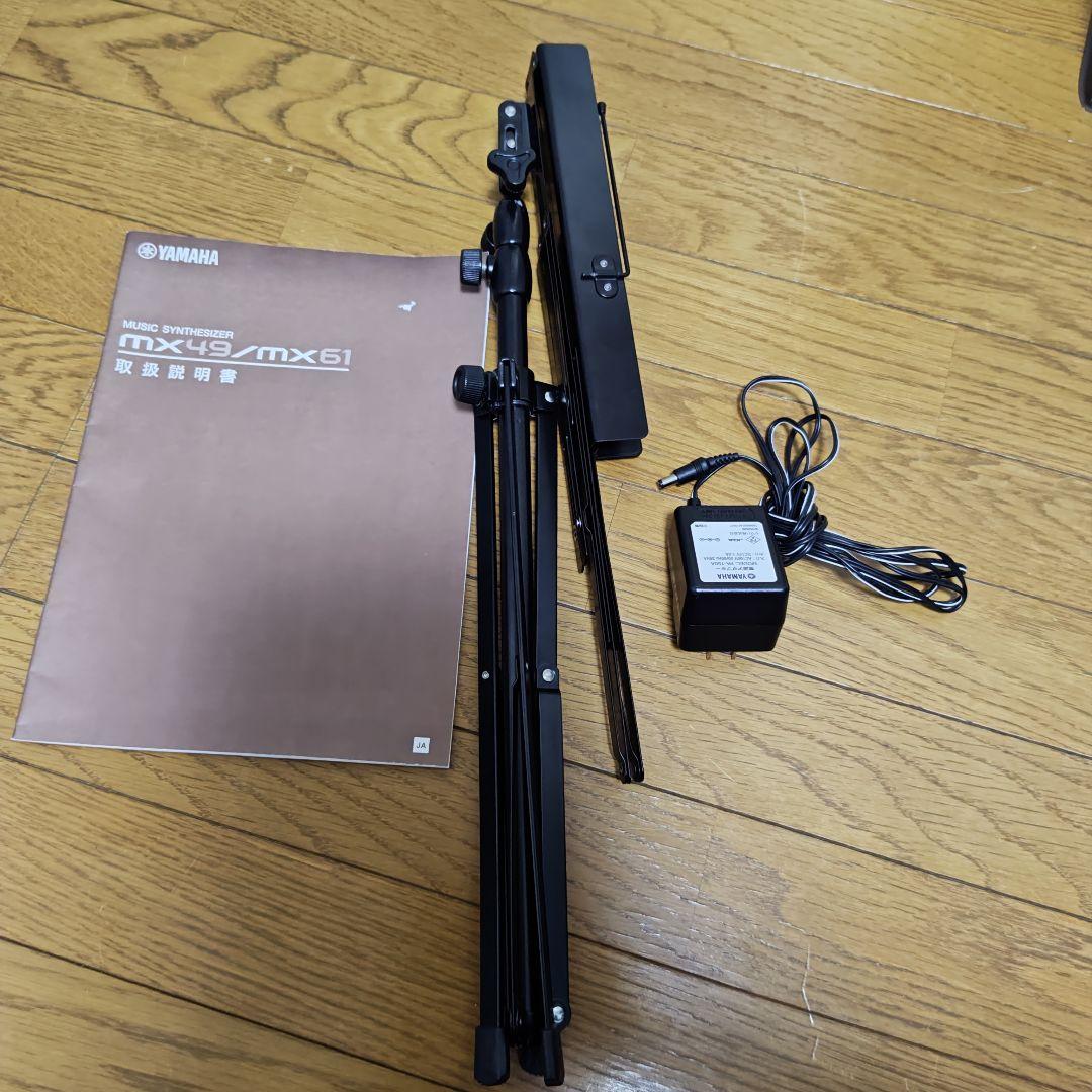 YAMAHA MX61 シンセサイザー 61鍵 動作良好 スタンド付 付属品多数