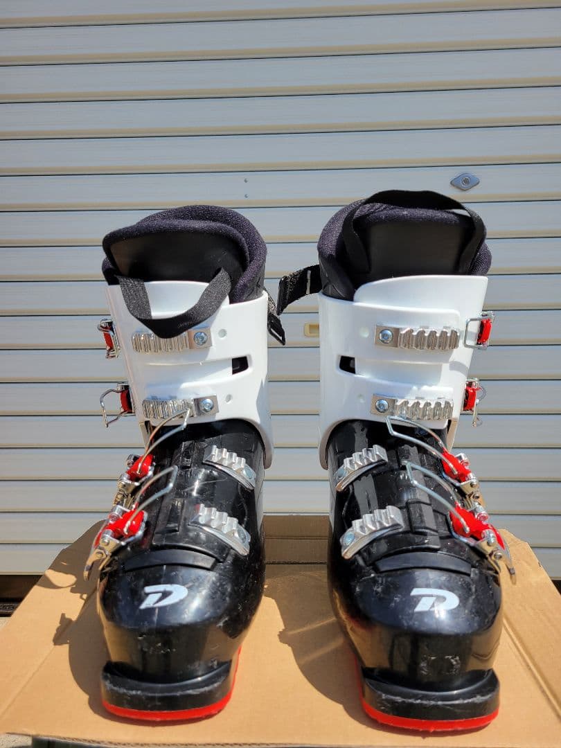 DALBELLO 子ども用スキーブーツ