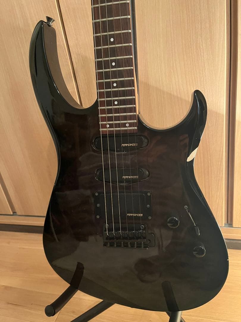 FERNANDES エレキギター 塗装欠けあり SSH仕様 ギグバッグ付き
