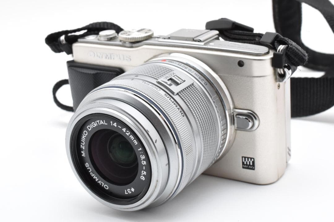 OLYMPUS オリンパス PEN Lite E-PL5 ミラーレス一眼カメラ