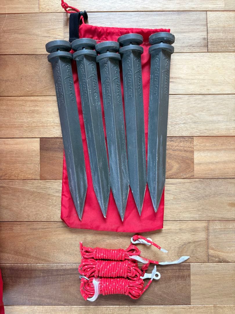 希少MSR タープ グレー レッド 付属品付き　欠品あり