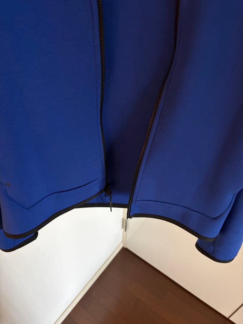 チェルシー NIKE テックフリース