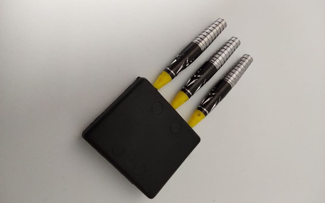 E*A様 サングリアル!坂口優希恵!極美品!新品同品!付録未開封!ダーツセット