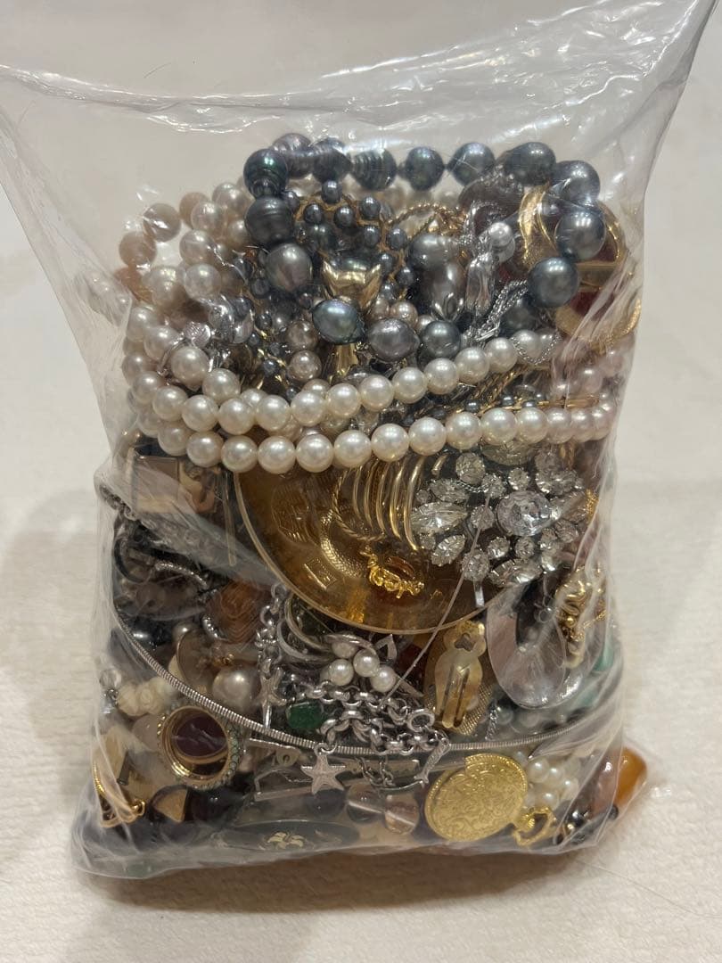 イミテーションアクセサリー まとめ売り 約2.2kg