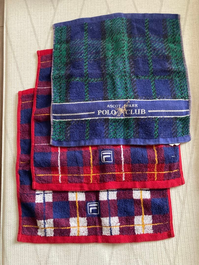 チェック柄タオルハンカチ3枚セット　FILA、POLO