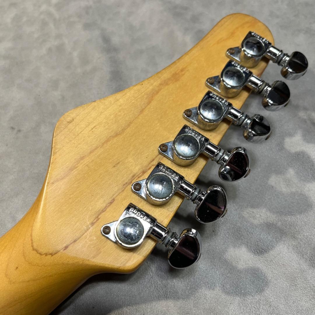 Washburn MG300-MR エレキギター レッド