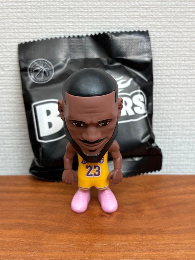 nba ballers レブロンジェームス　LeBRON JAMES