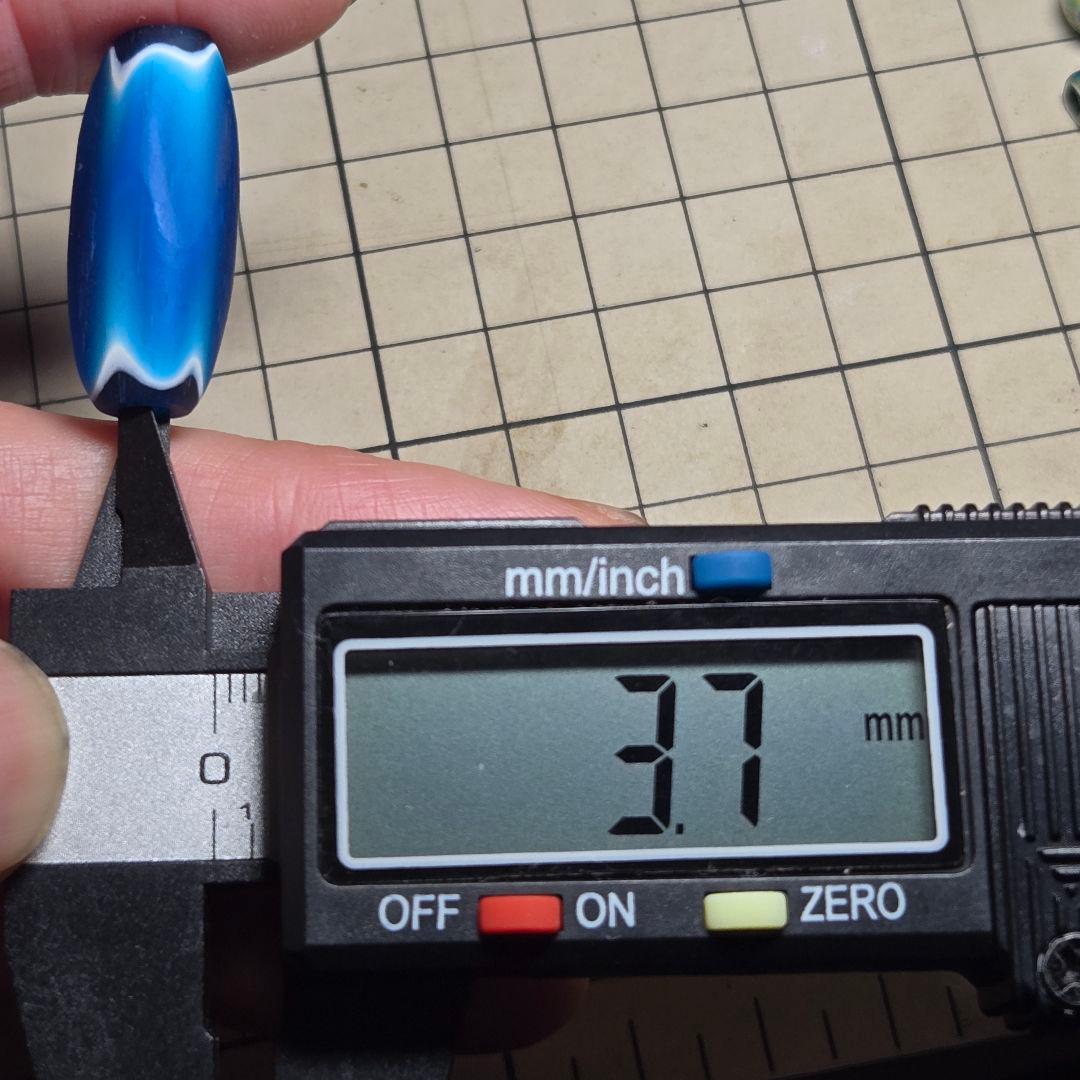 超美品　ヌエバキャディス　goro's等のカスタムに