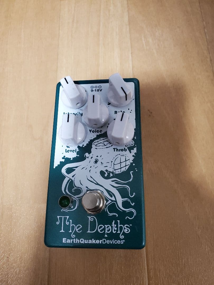 EarthQuaker Devices The Depths　ビブラート