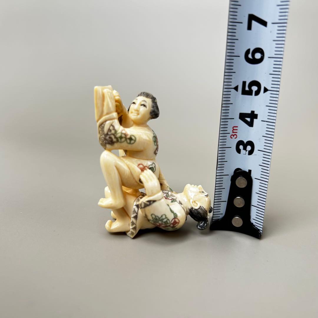 極上浮世絵根付　天然素材アンティーク骨董　飾り物古美術置物細密細工