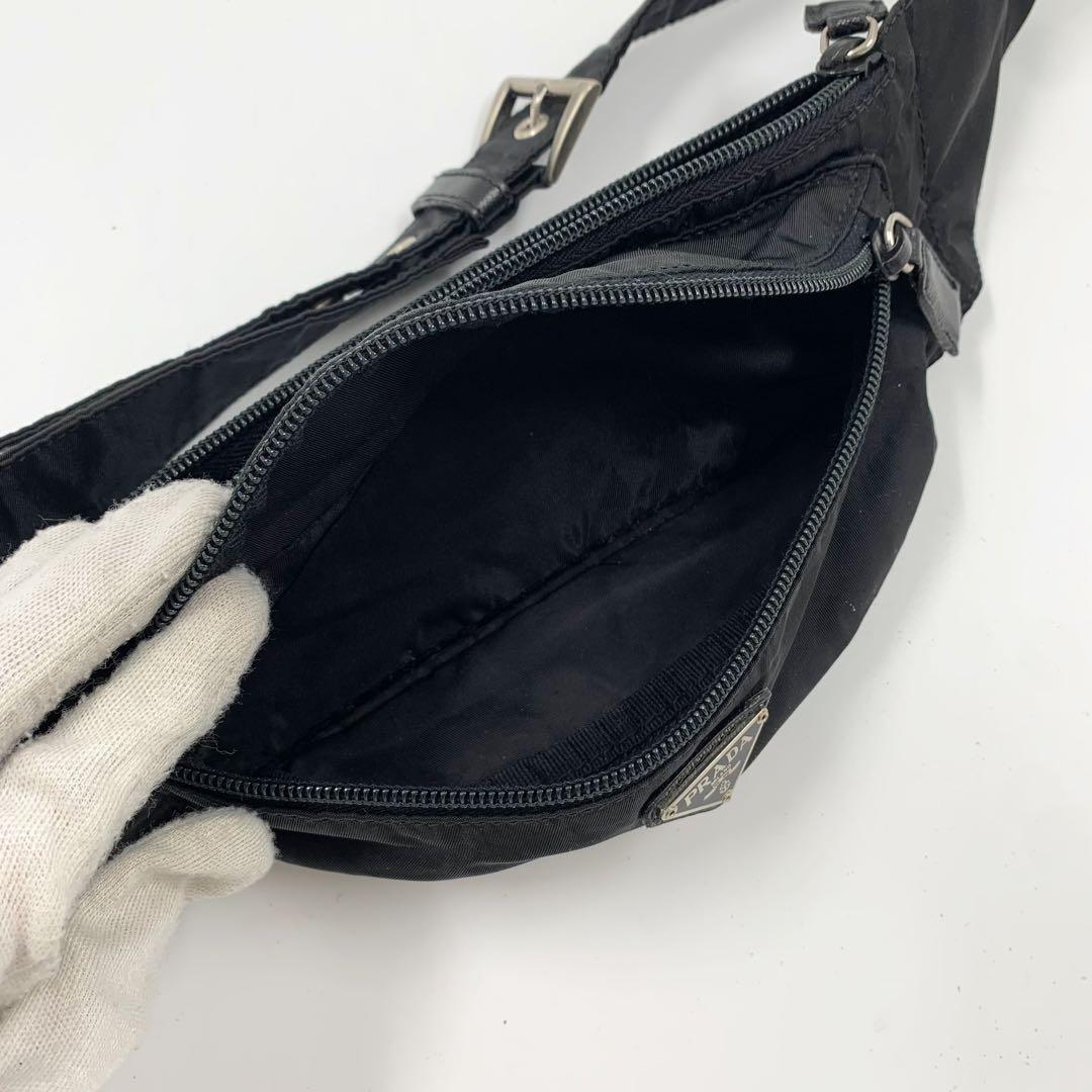 【✨美品✨】プラダ ウエストポーチ 三角ロゴ ナイロン ブラック 保存袋付き
