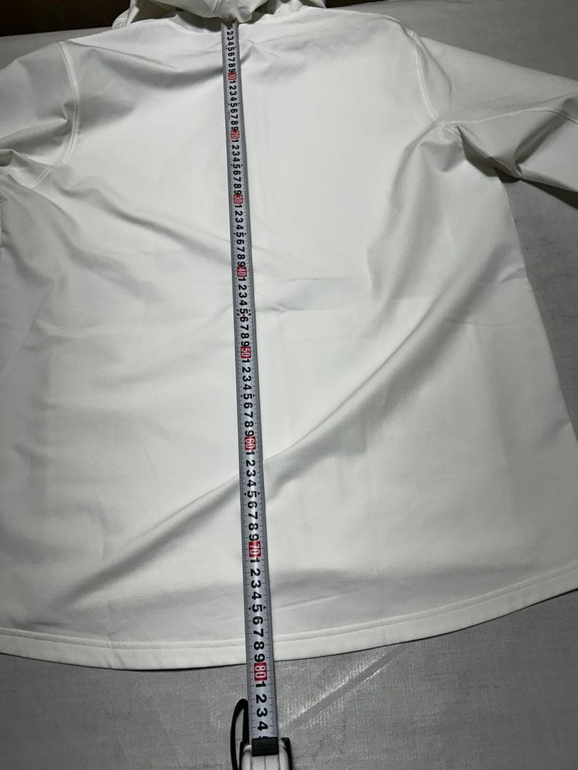 UNDER ARMOUR 防水パーカー 3XL 未使用 白 トレーニング