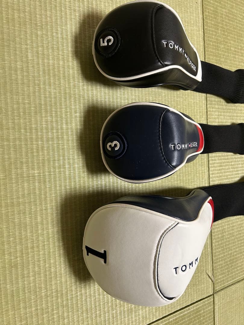 完売トミーヒルフィガー キャディバッグ 希少ロゴプリント　ヘッドカバー3点セット