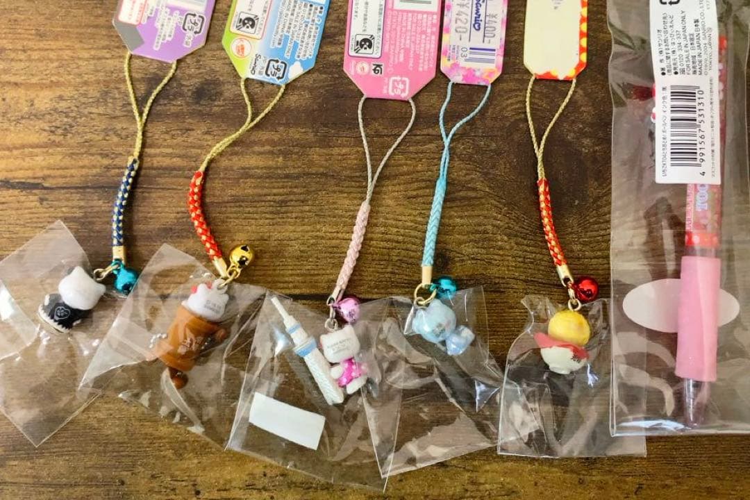 【レア】サンリオ　ご当地キティ　根付　ストラップ/ボールペン　6点セット