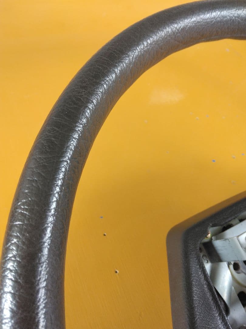 デリカ　スターワゴン　ハンドル