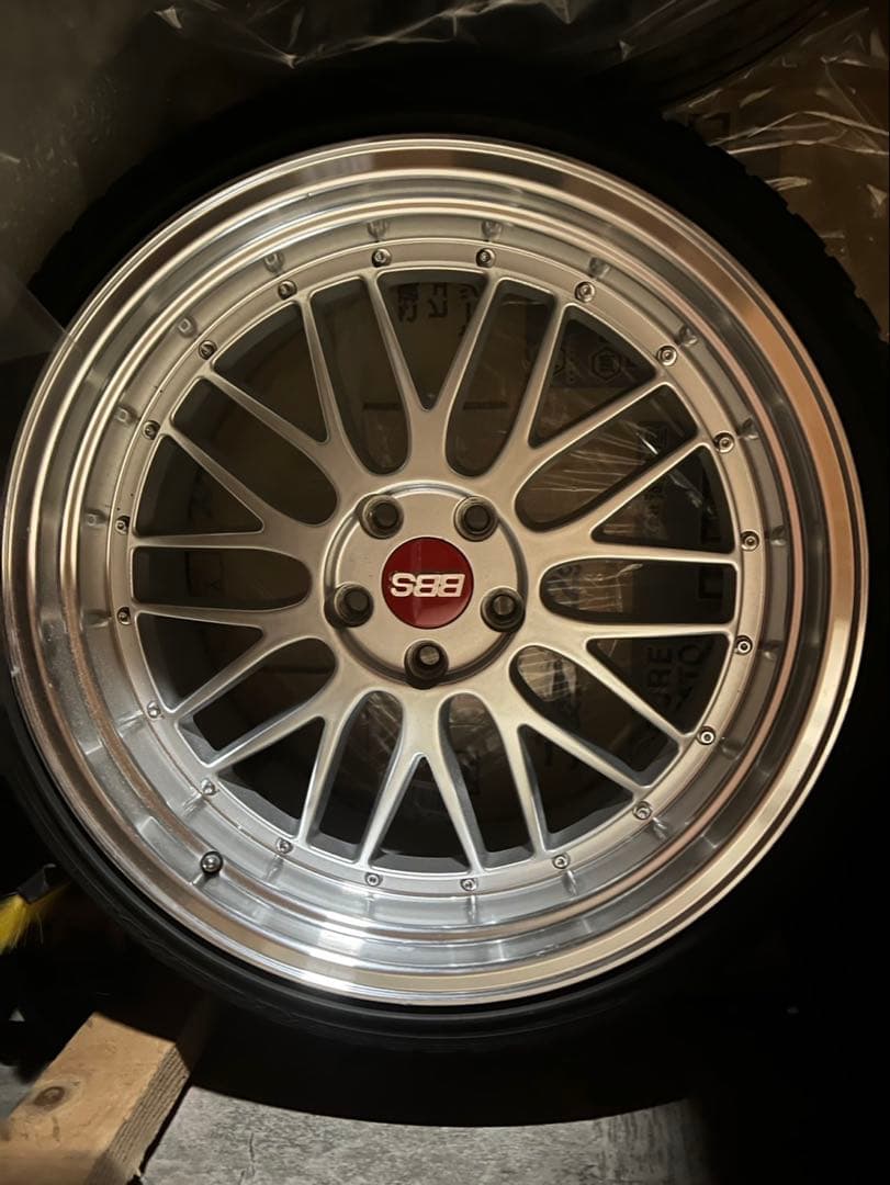 LMタイプ20インチ ホイールセット シルバー