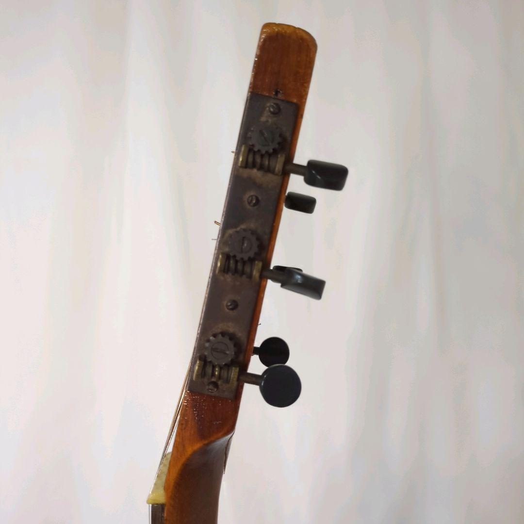 Regal Parlor 1920′-1930′ Acoustic Guitar