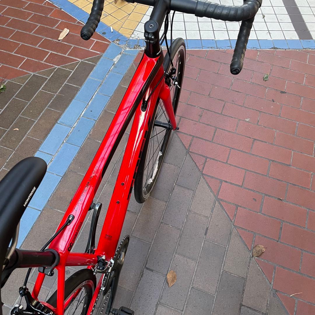 ハ*ー様 【極美品】 トレック エモンダALR4 アルミ ティアグラ 2×10