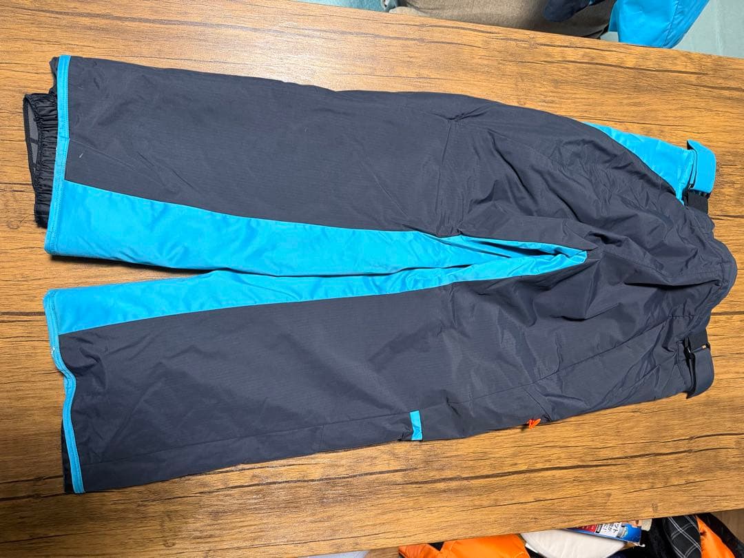 DESCENTE スキーウェア 女性用 青黒