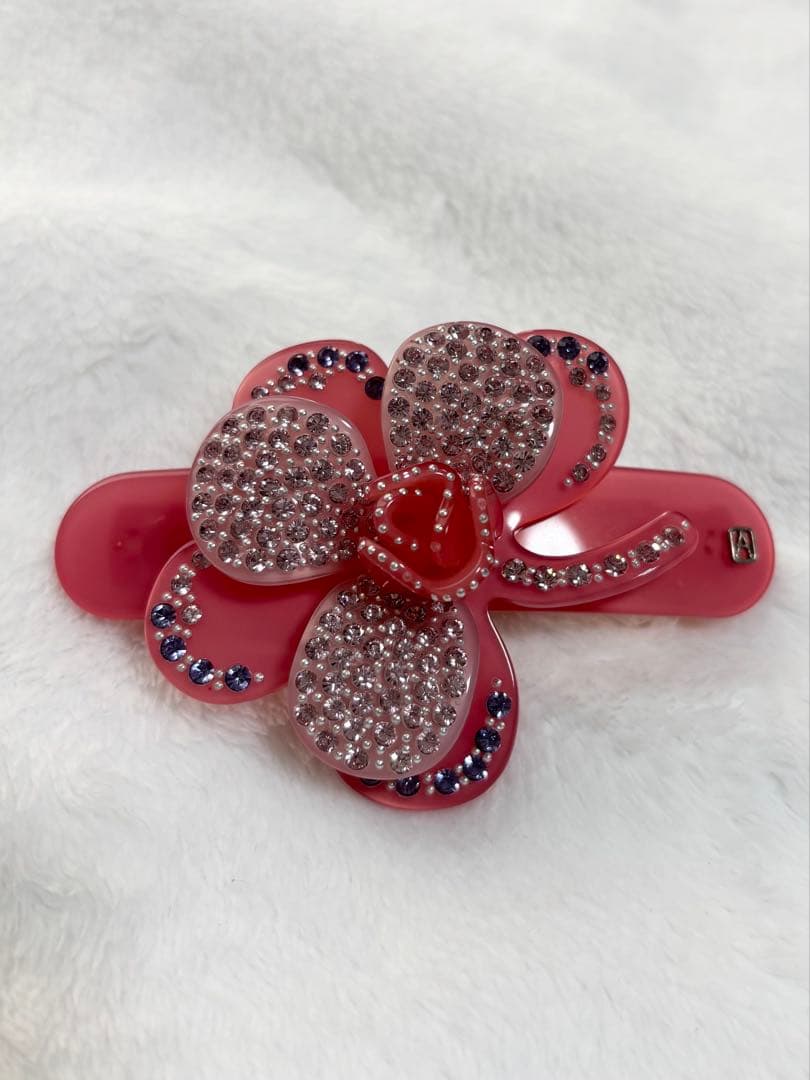 ALEXANDRE DE PARIS ピンクの花デザイン ヘアクリップ