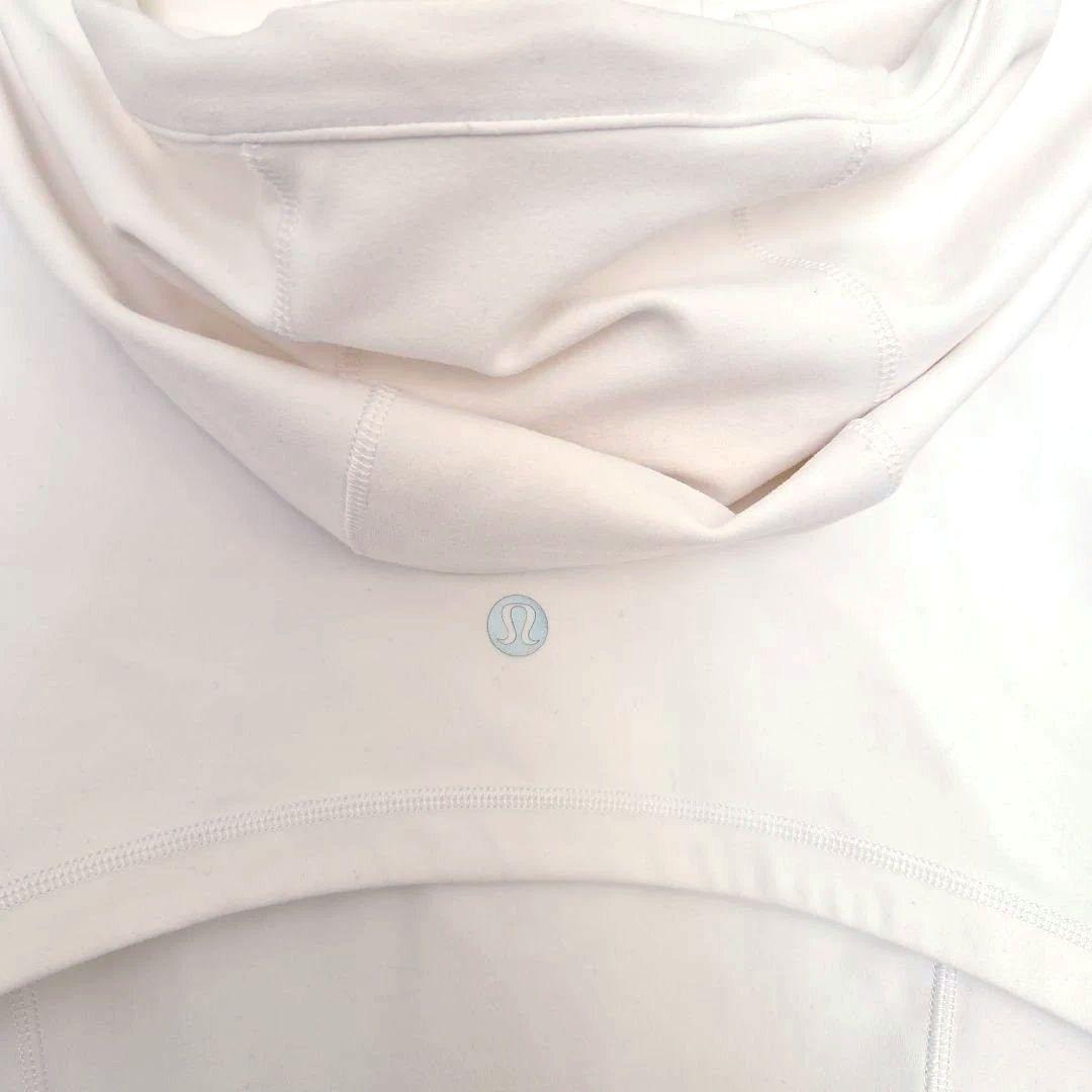 ルルレモン　Defineジャケット　Nulu 4 オフホワイト