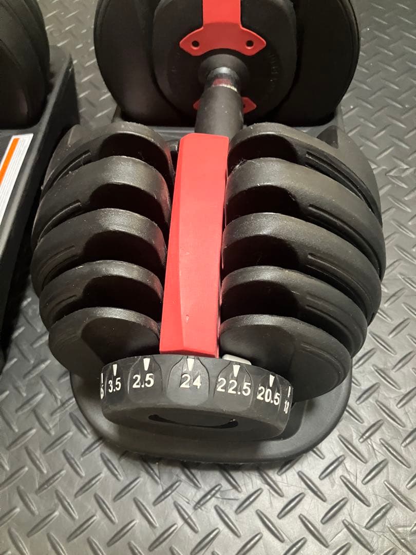 カ*ズ様 可変式ダンベル 最大24kg