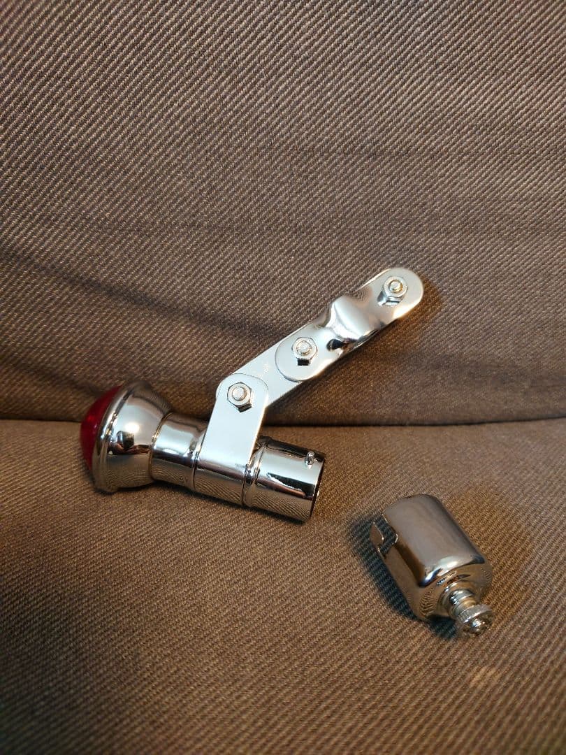 ルクソール製　ビンテージリアテールライト　カスタム品