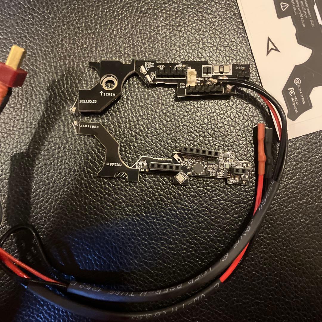 ESHOOTER 電子トリガーユニット KESTREL V3 ワイヤレス