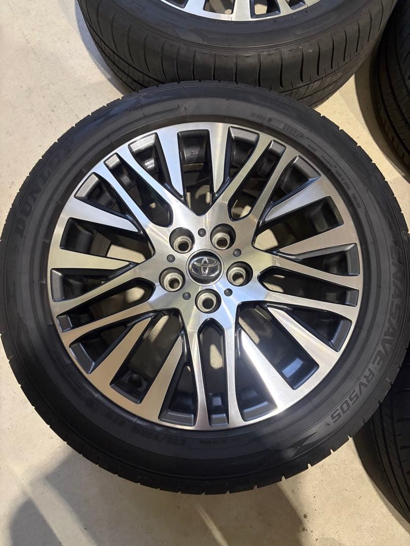 18インチ ホイールセット ダンロップタイヤ