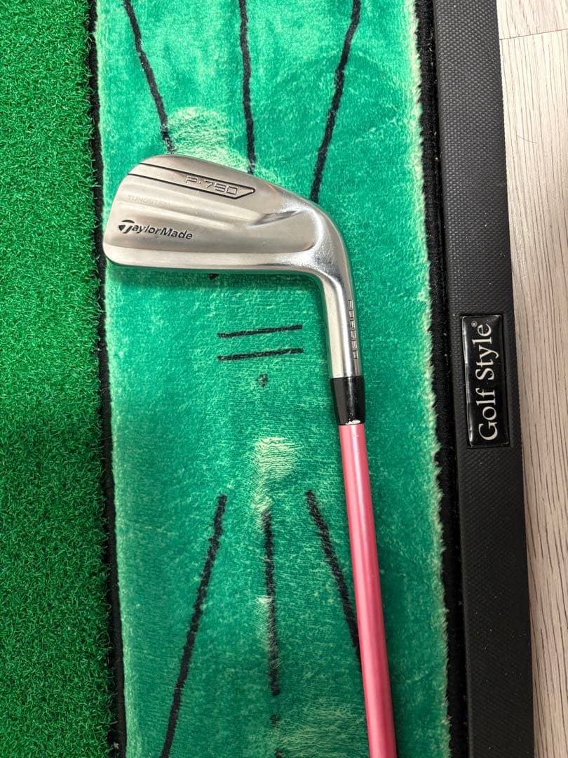 フジクラプラクティスアイアン　練習用 テーラーメイドＰ７９０