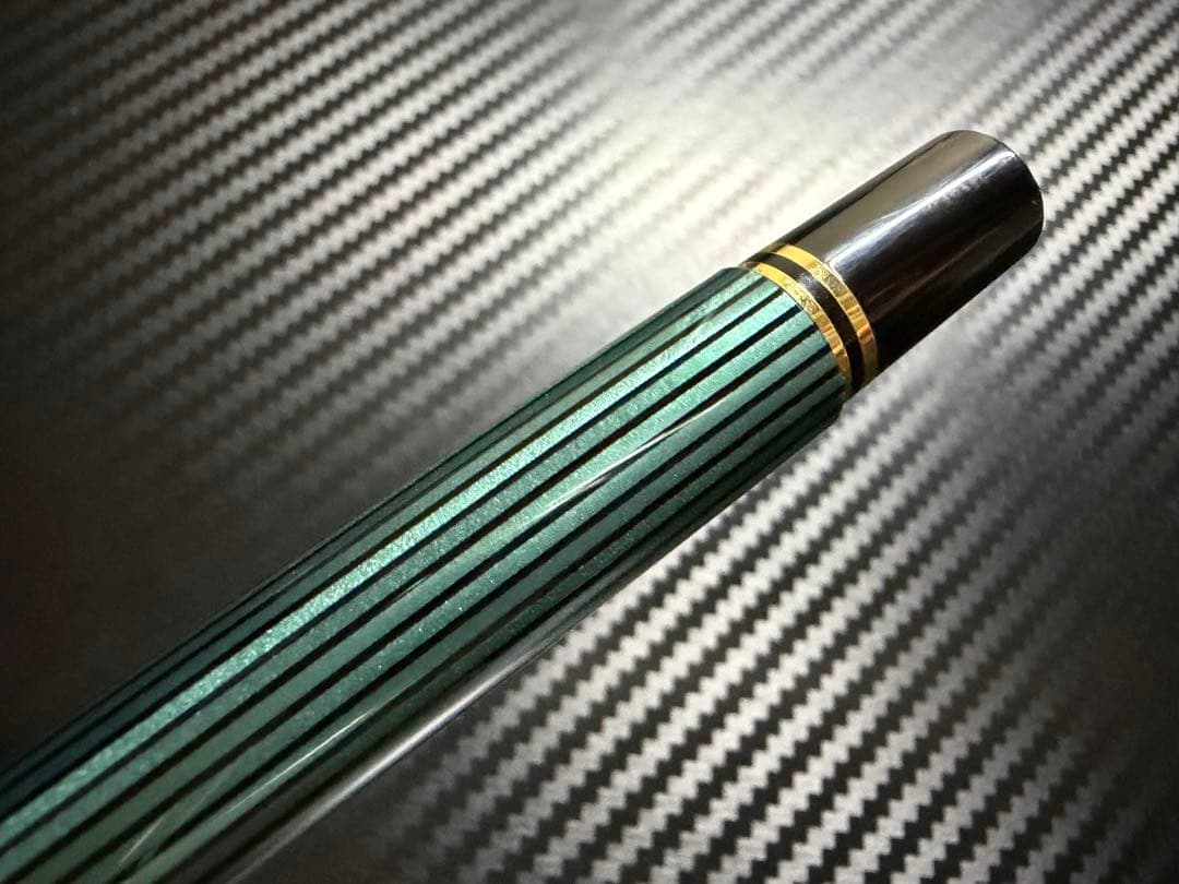 未使用に近い ペリカン スーベレーン M400 緑縞 EF 極細字 万年筆