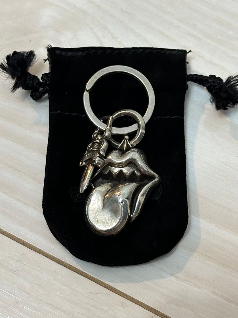クロムハーツ キーリング キーホルダー リップアンドタン スプリットダガー