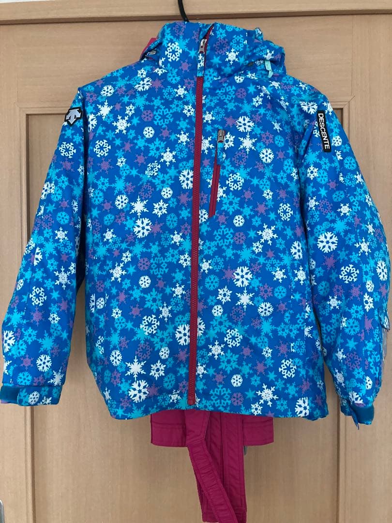 ⭐️最終お値下げ　デサント　スキーウェア上下１６０クリーニング済み