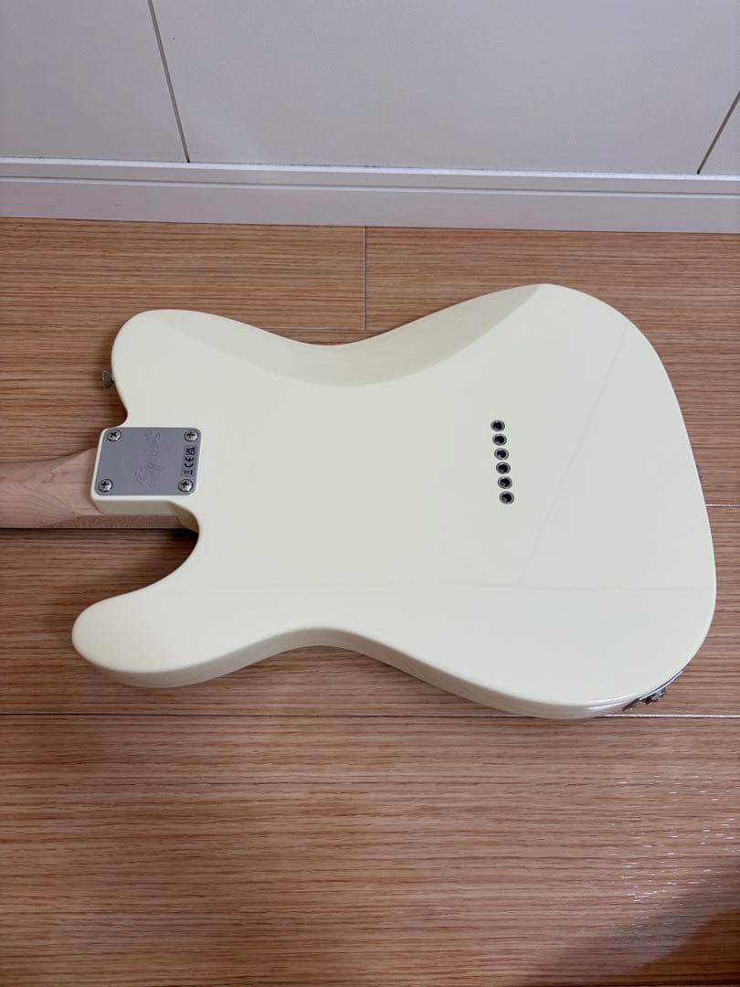 Squier by Fender Telecaster テレキャスター ホワイト