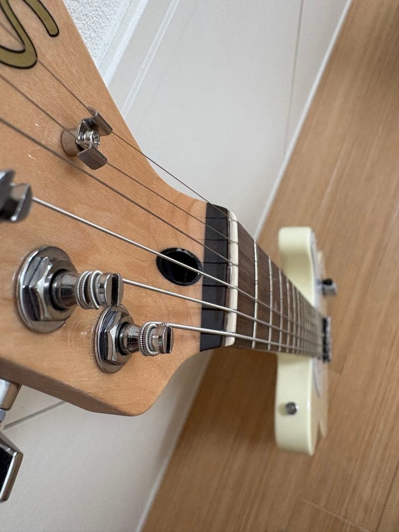 Squier by Fender Telecaster テレキャスター ホワイト