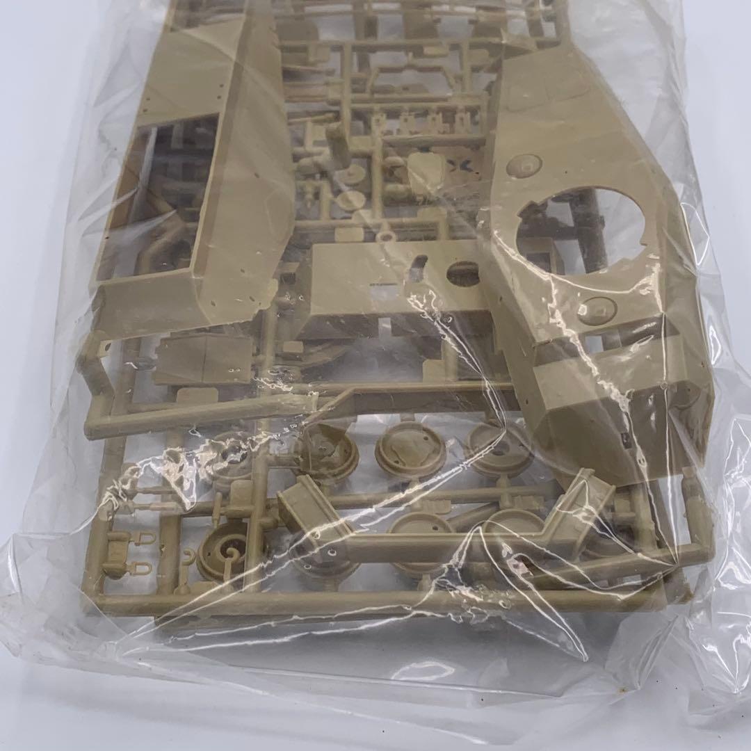 未組立　ジャンク　ミドリKSN 1/40 装甲車シリーズ7 ドイツ 6輪重装甲車