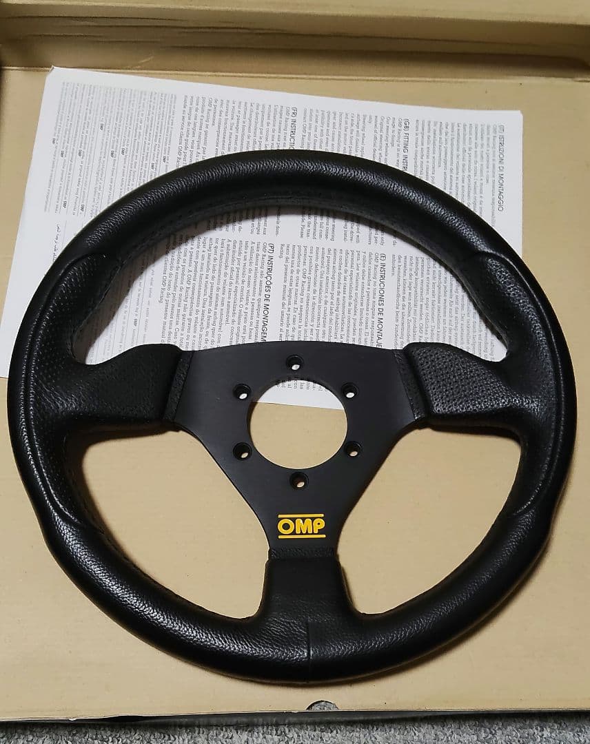 OMP TRECENTO UNO ブラック OD1989NN Φ30 ホーン付き