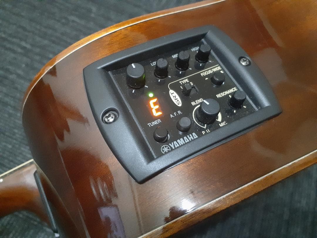 弦高調整済み YAMAHA オール単板 A3M SRT搭載 ケース/付属品あり