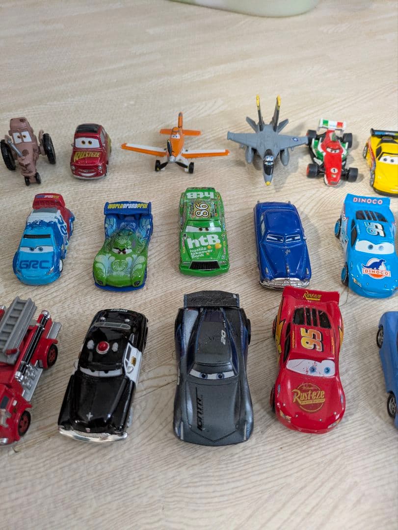 C*l様 トミカカーズ　アクションコースラジエータースプリングス カーズトミカ2