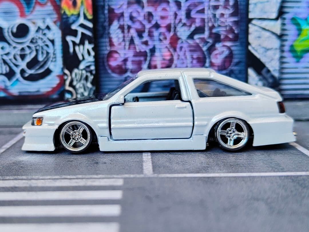 トミカ改造 トヨタ レビン フルエアロ プレミアム白 ☆深リム ☆ホットウィール